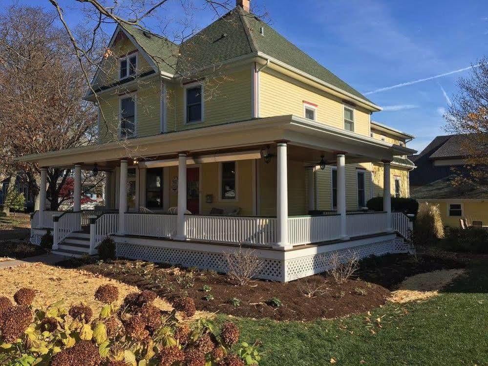 Harrison House Bed & Breakfast Naperville Extérieur photo
