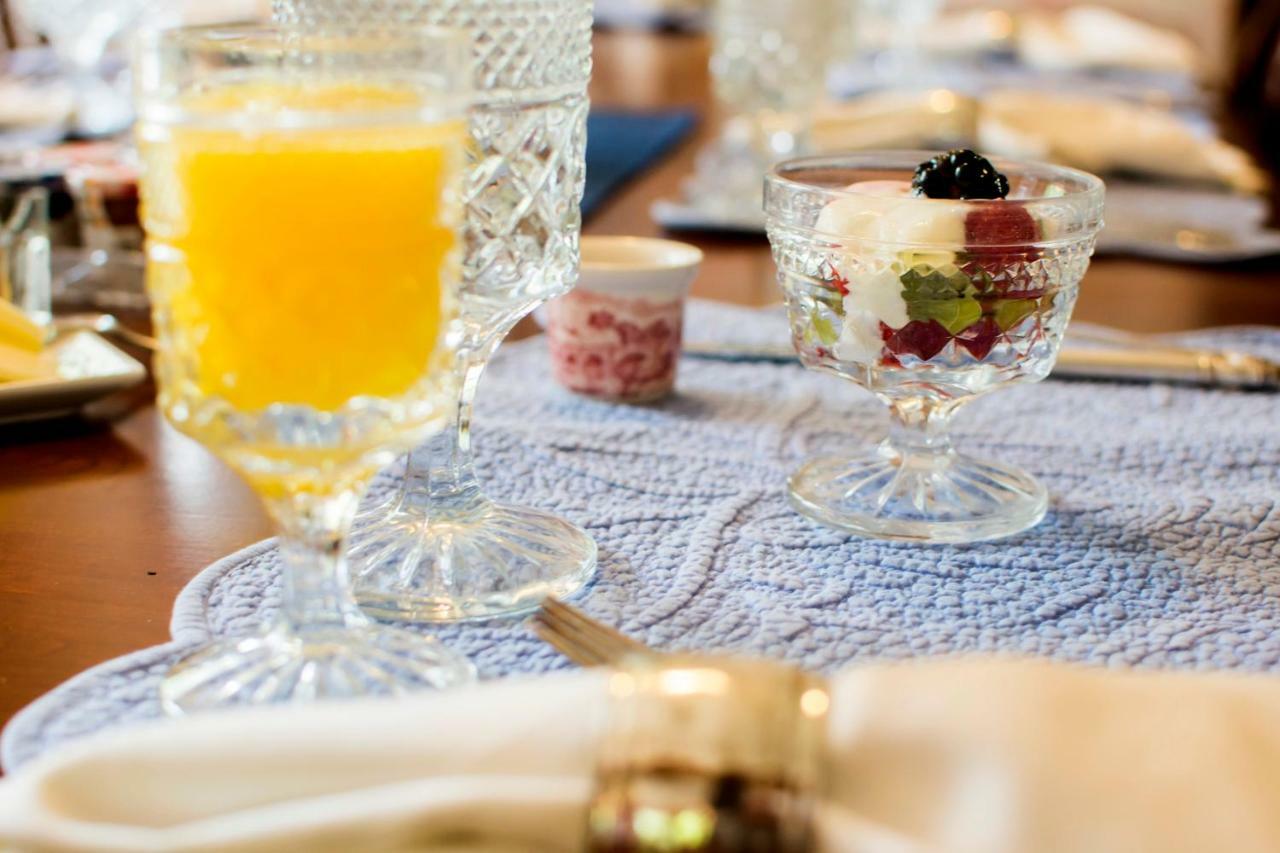 Harrison House Bed & Breakfast Naperville Extérieur photo